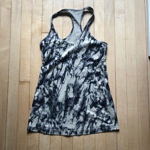 Lululemon tank. Size 8